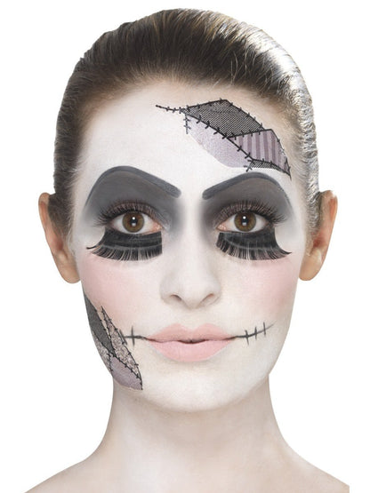 Damaged Doll Make-Up Kit Alternative View 4.jpg